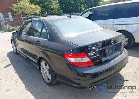 2011 Mercedes-Benz C 300 Luxury 4Matic/Sport 4Matic from USA, damaged, VIN WDDGF8BB6BR162679